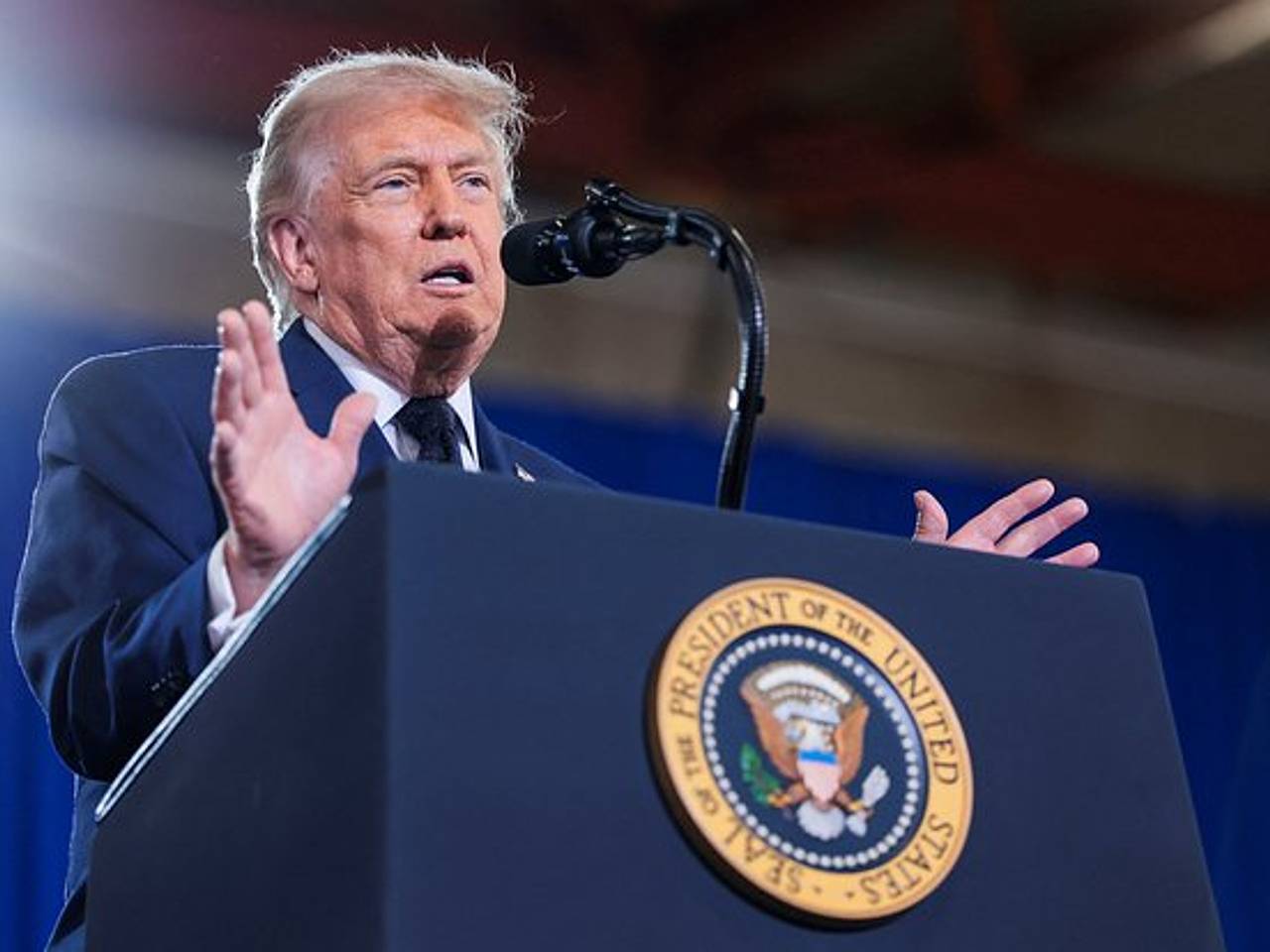 Трамп выступил с резким заявлением по Ирану