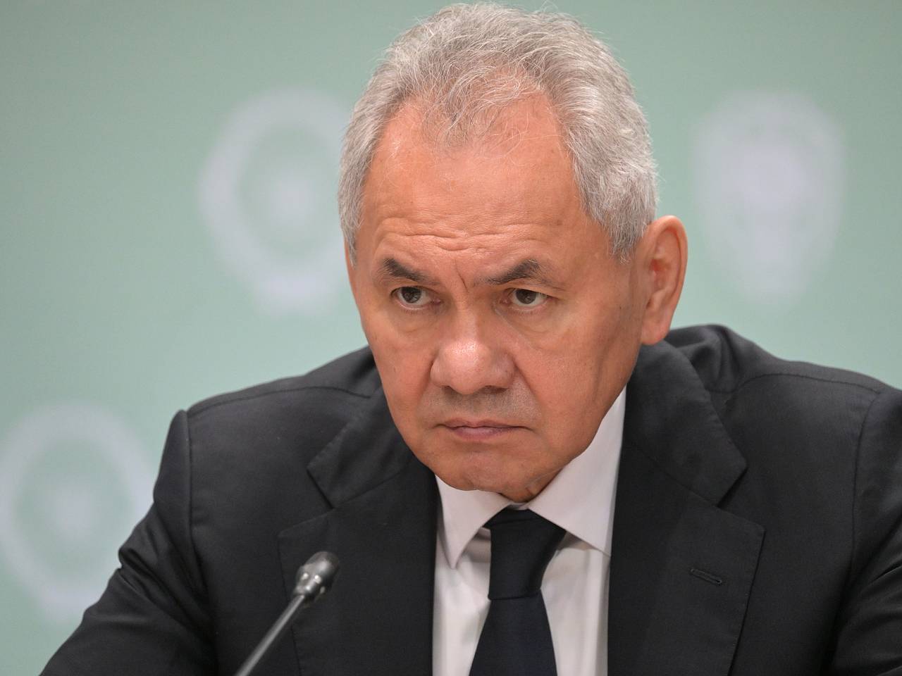 Шойгу назвал причину «пробуксовки» российско-американской инициативы по Украине