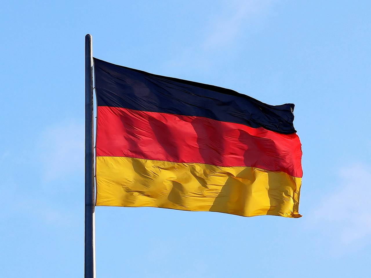 Жители Германии усомнились в способности властей защитить страну при нападении