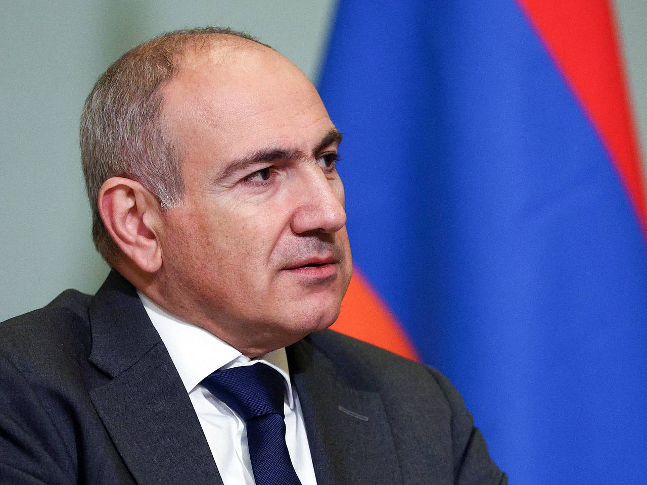 Пашинян назвал альфа-самцом сына своего соперника и пригрозил отрезать «все»