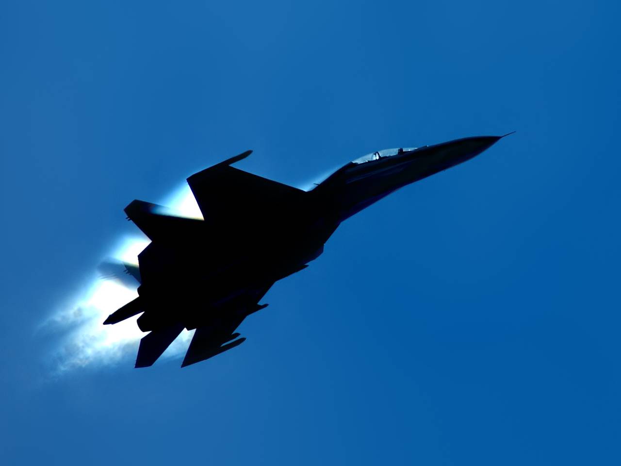 Зеленский заявил о планах Украины закупить 22 истребителя