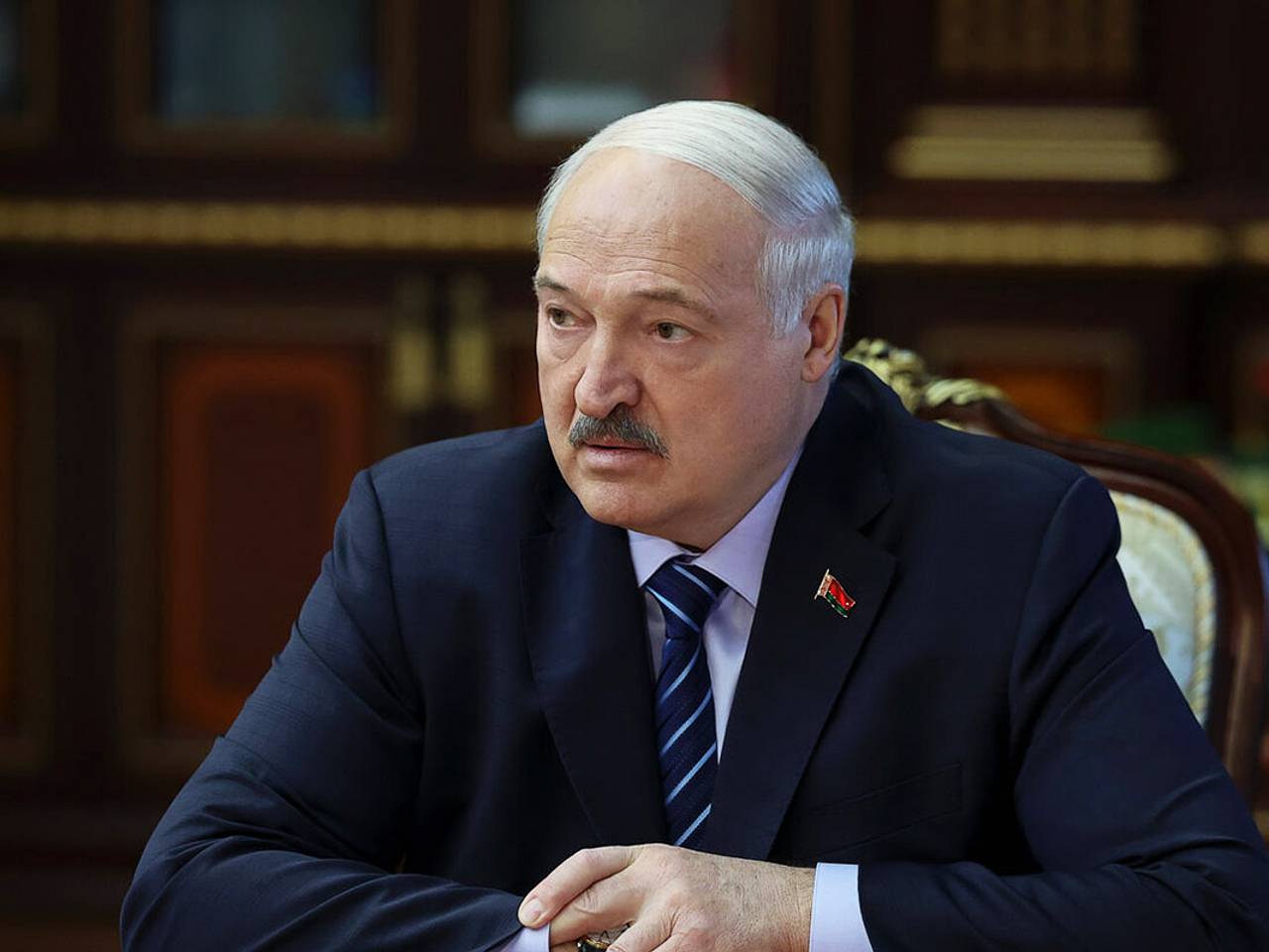 Президент Белоруссии назвал задачу вооруженных сил страны