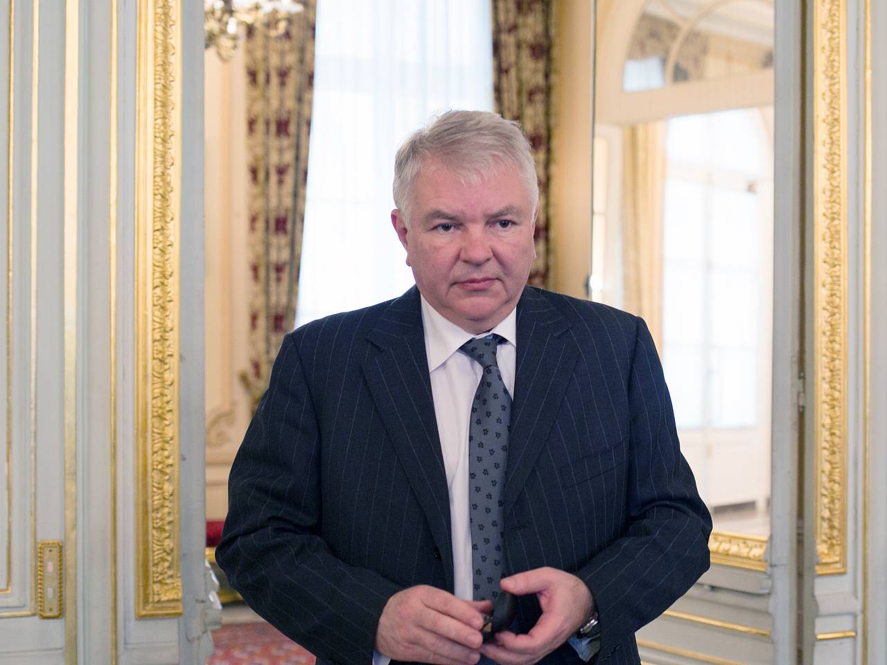 Российский посол показал МИД Франции доказательства удара ВСУ по Старобельску
