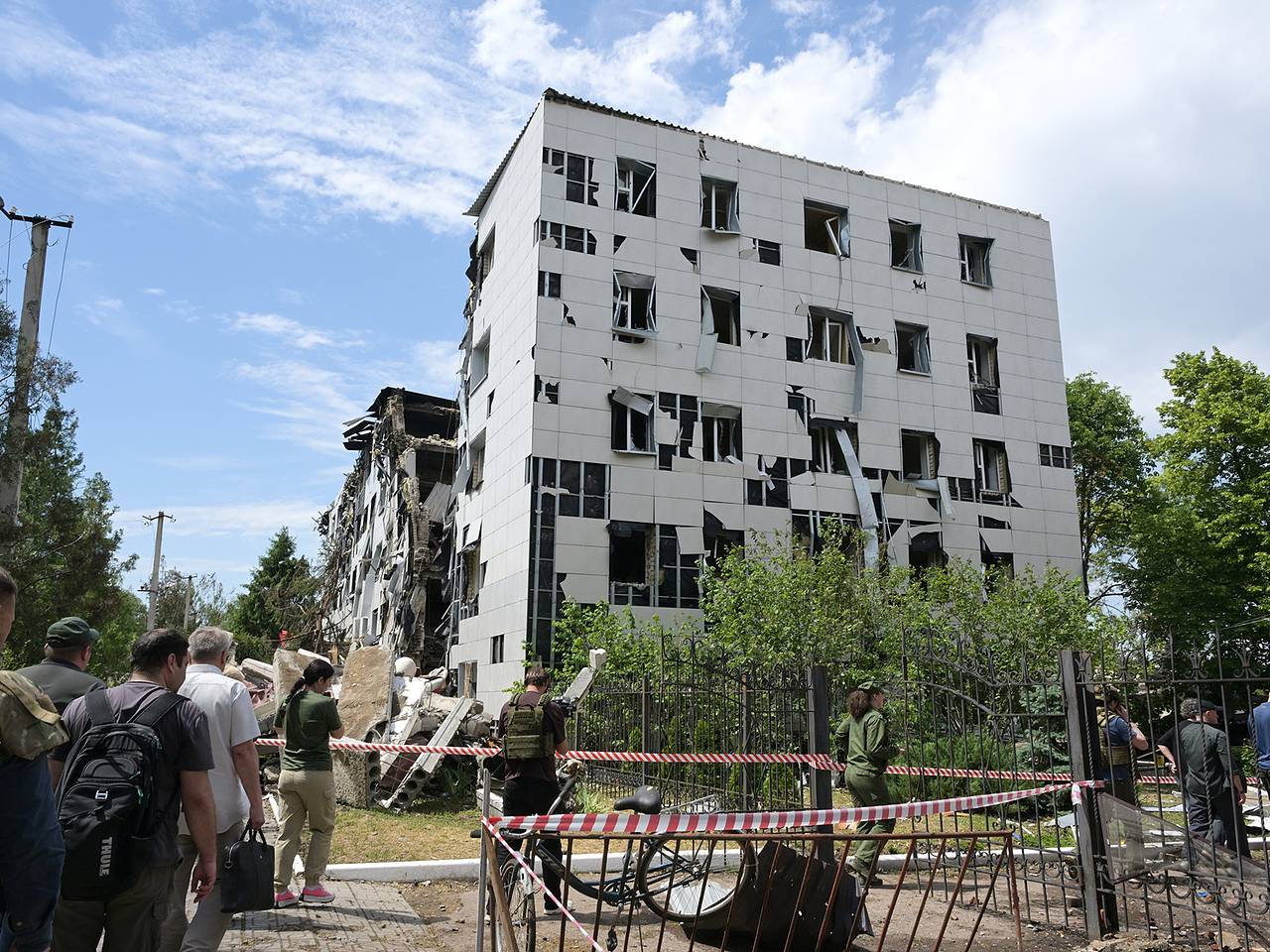 Захарова обвинила Запад в извращении трагедии в Старобельске