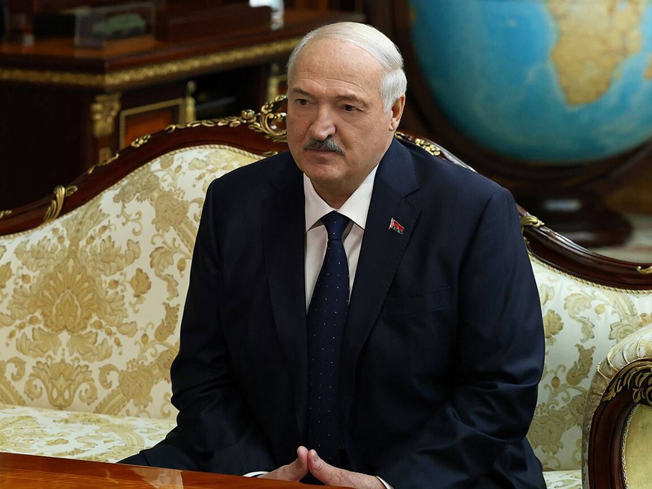 Лукашенко высказался о белорусских солдатах на Украине