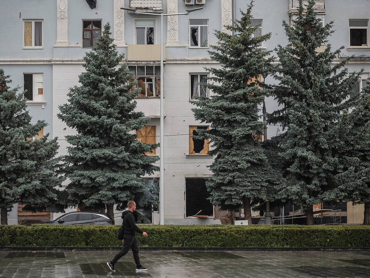 Киев начал вывозить семьи с детьми из Краматорска