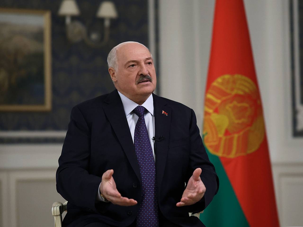 Лукашенко высказался о политике диктатуры