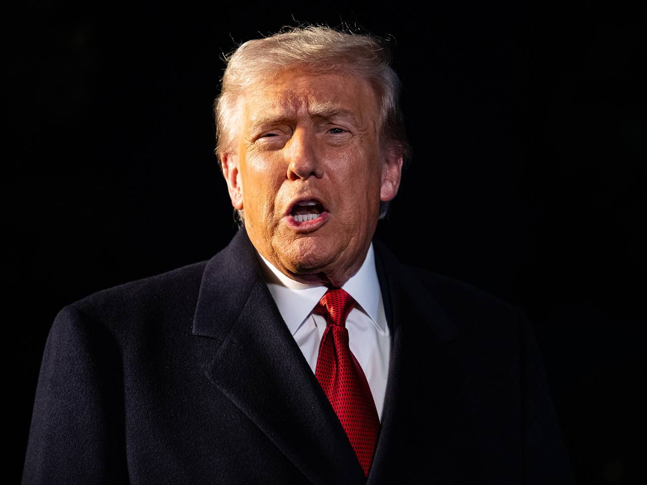 Венесуэльцы разочаровались в Трампе