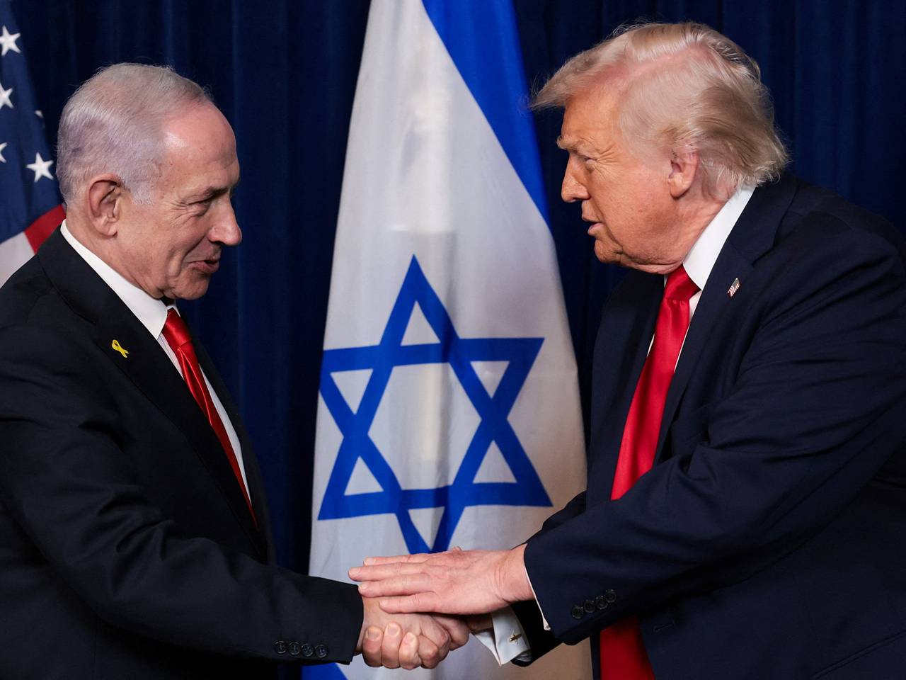 Нетаньяху захотел срочно встретиться с Трампом из-за Ирана