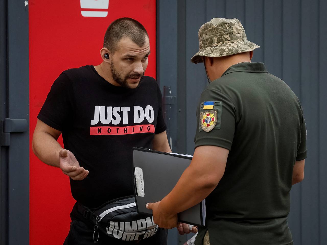 Раскрыты подробности бунта киевлян против ТЦК